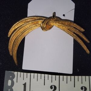 Vintage Elegant Gold Tone Monet  Brooch